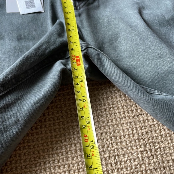 Zara NWT cycling shorts 98% cotton 2% elastane button fly front raw edge Sz 34 - Picture 7 of 8